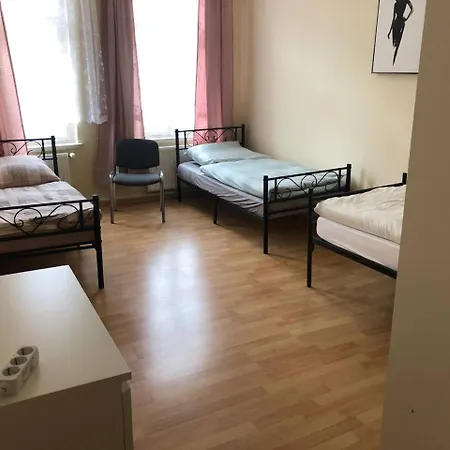 Monteurwohnung In *